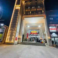 فروش مغازه به متراژ ۱۲۵۷ متر در خیابان اصلی(بلوار)