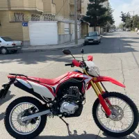 توسان باسل۲۵۰مدل۱۴۰۴در حد