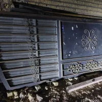 درب باغی کاملا تمیزه و نو