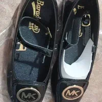 کفش ورنی و چرم