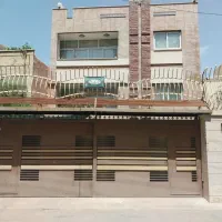 منزل-ویلایی-در-خیابان-باهنر-اصفهان