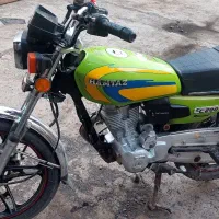 موتور سیکلت همتاز