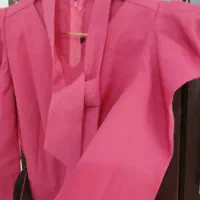 لباس|لباس|مرودشت, فاز اول شهرک فرهنگیان|دیوار