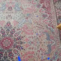 یک عدد قالی رنگ گردویی به توضیحات توجه کنید