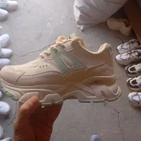 انواع اسپورت دخترانه سایز 37تا40 فقط350هزار|کیف، کفش، کمربند|جوانرود, |دیوار