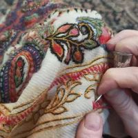 آموزش پته‌ دوزی از صفر تا خلق یک اثر هنری فاخر