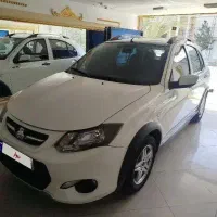 کوییک R سفید مشکی بدون توضیحات