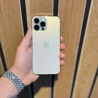 ایفون ۱۳ پرومکس ۲۵۶zaa بدون نقطه در حد اکبند