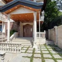 کلارآباد کوهپایه 580متر پلاک یک استخر سونا جکوزی.