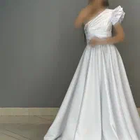 لباس ساتن سفید ساده