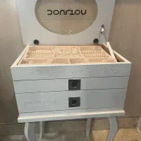 میز قاشق چنگال