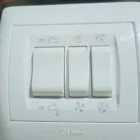 کلید کولر مارک دلند 350 تومان
