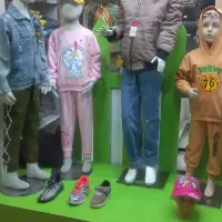 فروش وسایل لباس فروشی