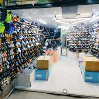 واگذاری مغازه کفش فروشی با 20سال سابقه