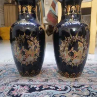 گلدان شیشه ای قدیمی