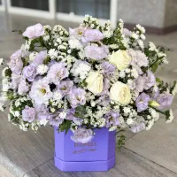 باکس گل طبیعی کادویی تازه