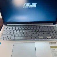 ASUS vivobook 15