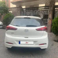هیوندا i20