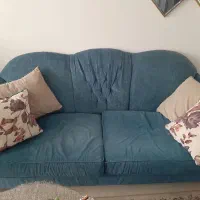 یک مبل راحتی ۳ نفره|مبلمان خانگی و میز عسلی|مشهد, گلبرگ|دیوار