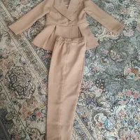 کت وشلوار کاملا نو