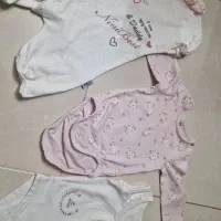 کلی لباس نوزادی قیمت مناسب|کفش و لباس بچه|قم, عمار یاسر|دیوار