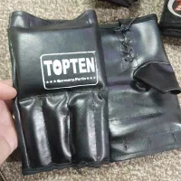 دستکش بوکس و فایت و کنگ فو|تجهیزات ورزشی|قم, صفائیه|دیوار