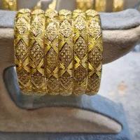 طلای بدون اجرت و مالیات  در طلا و جواهر بابک سربخش