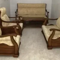 مبل 7 نفره با دو میز عسلی