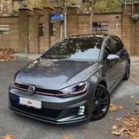 فولکس گلف gti مدل ۲۰۱۸ بدون رنگ کم کارکرد تمیز
