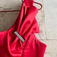 لباس مجلسی قرمز یک طرفه / کاملاً نو / بسیار شیک|لباس|تهران, اختیاریه|دیوار