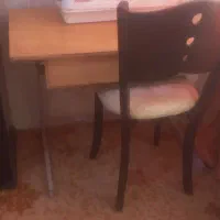 میز و صندلی