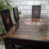 میز غذا خوری