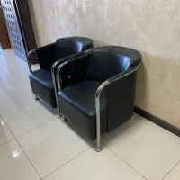 لوازم اداری(میز و مبل و صندلی و کمد و کتابخانه)