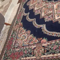 رو فرشی در حد نوع|فرش|شیراز, میرزاکوچک خان|دیوار