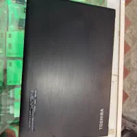 فروش یک دستگاه لپتاب توشیبا در حد