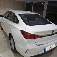 چانگان Eado برقی، سفید صدفی سه‌پوششه، کارت طلایی