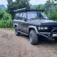 تویوتا fj60 لندکروز فرماندهی