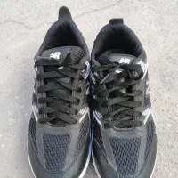 کفش اسپرت|کیف، کفش، کمربند|تربت جام, تیپ ۳۸ زرهی تربت جام|دیوار