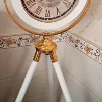 ساعت ایستاده