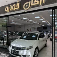 سراتو مدل۹۶ بسیار تمیز تک برگ سند