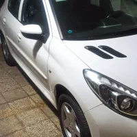 207پانا(سقف شیشه)1401کم کار درحد صفر