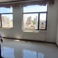 اپارتمانی روحاشیه طبقه 4 با آسانسور  وحید16