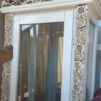 بوفه . ویترین سفید