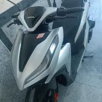 موتور سیکلت کلیک