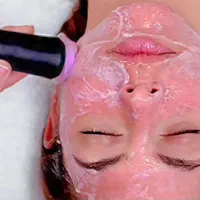 خدمات پوست فقط ۴۵۰.۰۰۰ تومان