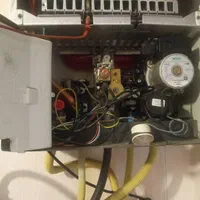 تعمیر و نصب پکیج و رادیاتور|خدمات پیشه و مهارت|صدرا-فارس, فاز ۱|دیوار