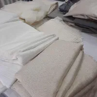 تعدادی پنل و تیکه تکه پارچه حریر مخمل آستر صدرا|پرده، رانر، رومیزی|شیراز, شهرک گلستان|دیوار