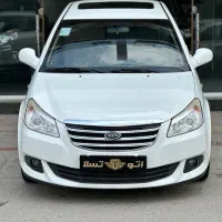 ام وی ام 550 1395 اتومات سفید