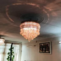 یک جفت لوستر کریستالی