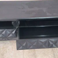 میز تلویزیون مشکی کم کارکرده